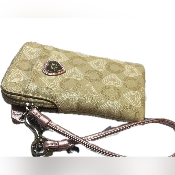 Coach Tan & Pink Metallic Heart Design Phone Case - Picture 4 of 13